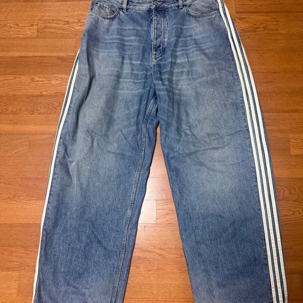 [M]발렌시아가x아디다스 라지배기 트라우저 데님 연청