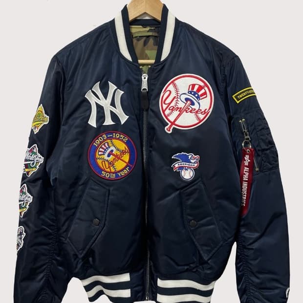 알파인더스트리 X 뉴에라 MA-1 봄버 자켓 S/P B00530