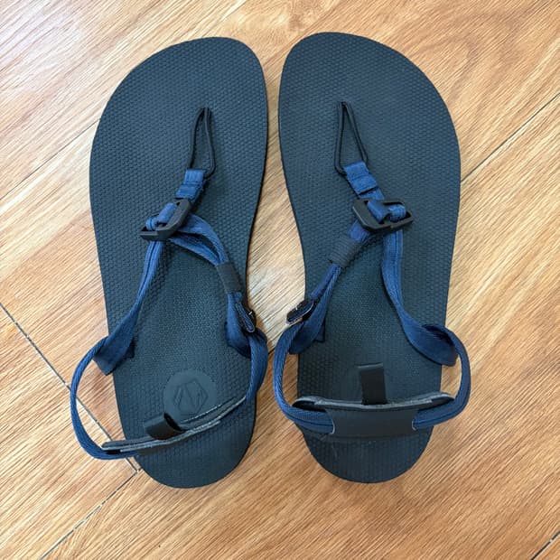 Nylon Strap Hiking Sandals, Navy (250)