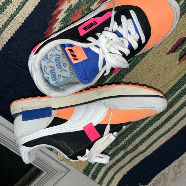 퓨마 운동화 러닝화 스니커즈 240