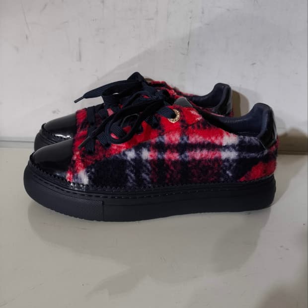 370 240mm 슈콤마보니 타탄체크 아이콘 스니커즈