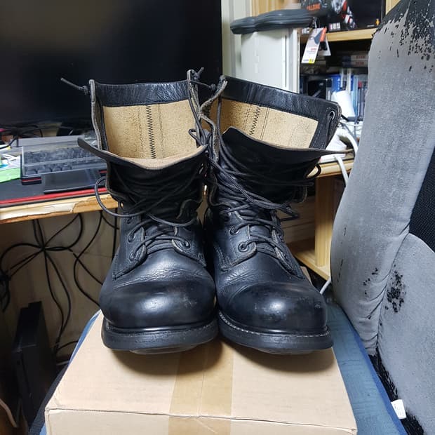 한국군 구형 봉합식 전투화 265EEE