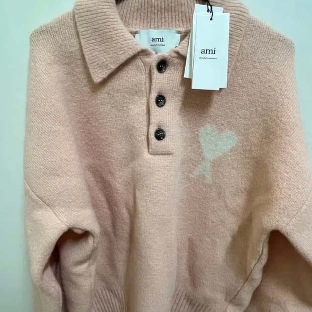 아미 빅하트 니트 스웨터