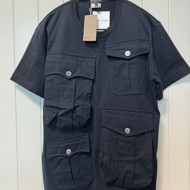 꼼데가르송 옴므 플러스 25aw 티셔츠 s사이즈