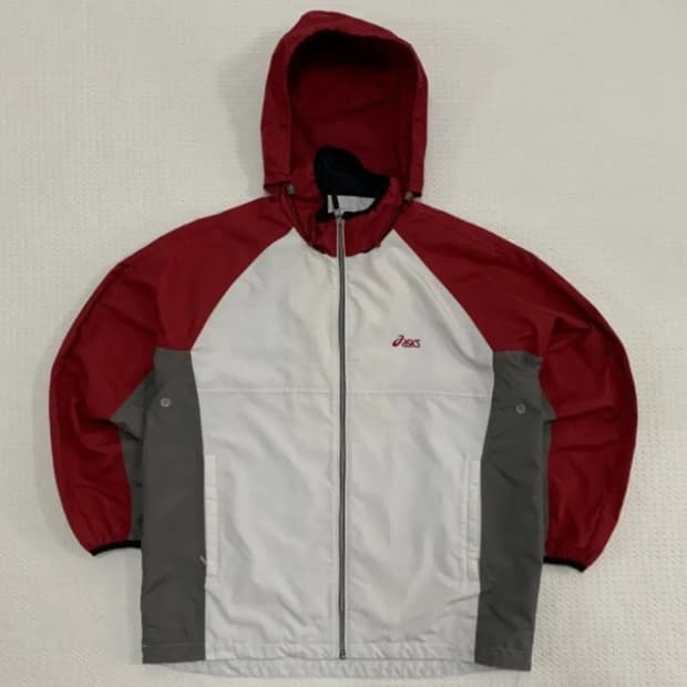 아식스 올드스쿨 바람막이 구해요 구합니다