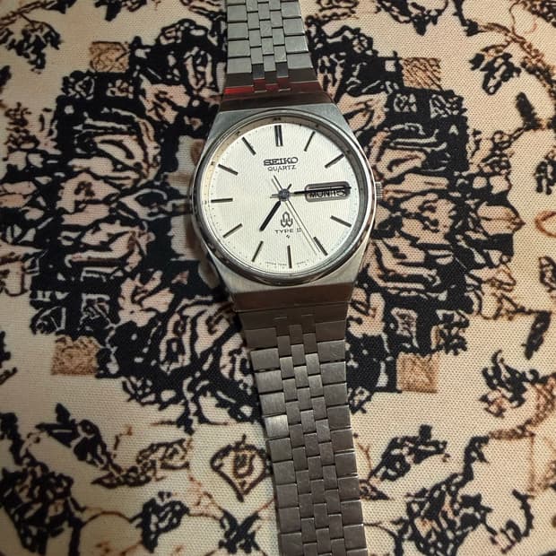 SEIKO 빈티지 쿼츠 시계