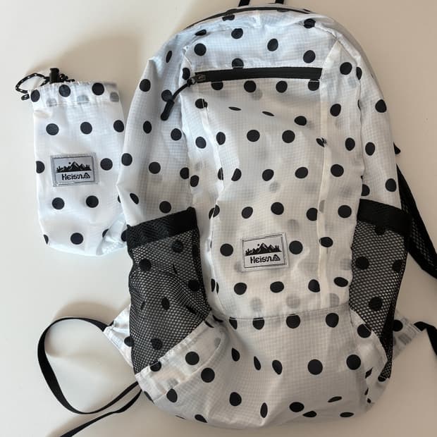 하이산 초경량 컴팩트 포켓백 v1 도트 화이트