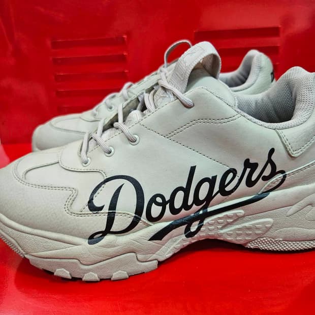 엠엘비(MLB) 빅볼 청키 LA다져스 어글리슈즈
280size
