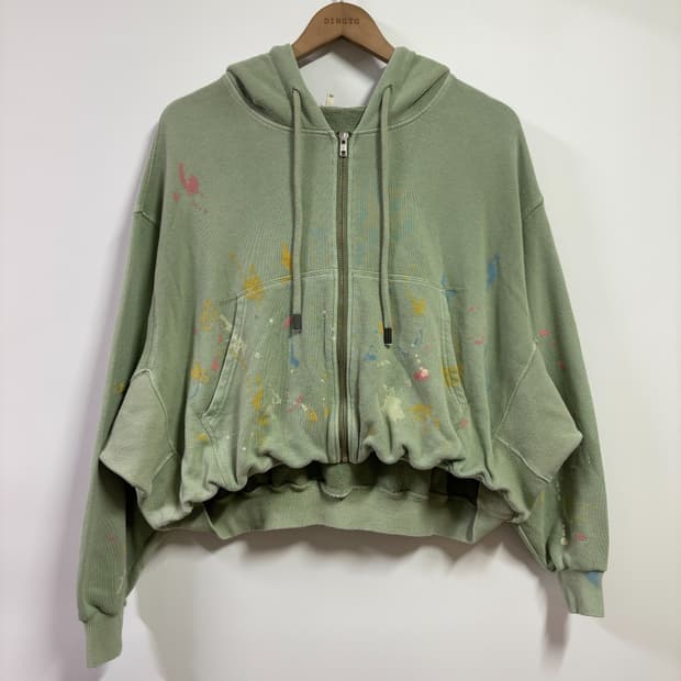 [XS] 알써틴 R13 25ss 페인트 벌룬 후드 집업