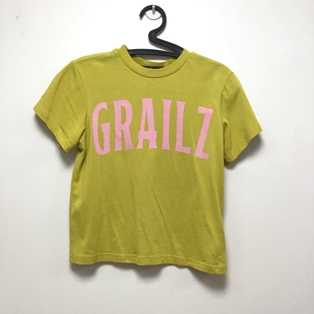 그레일즈 로고 크롭티셔츠