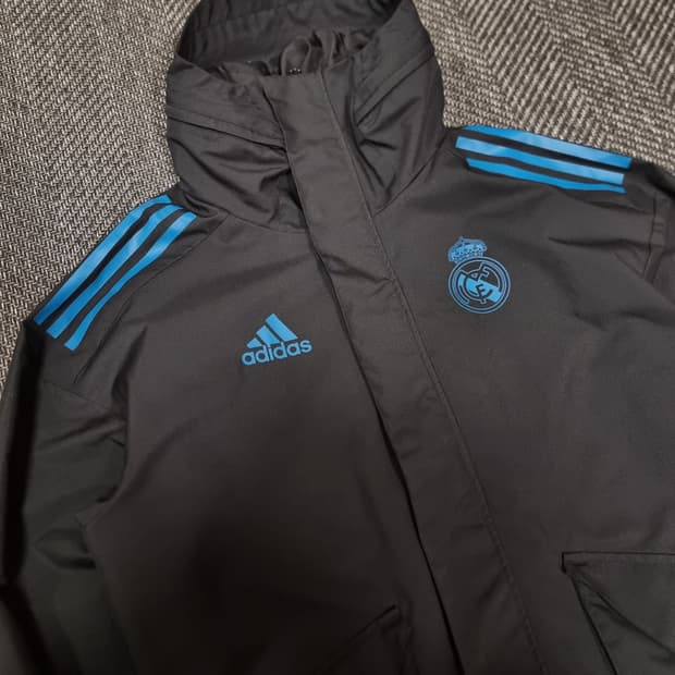아디다스 레알마드리드 챔피언스리그 바람막이