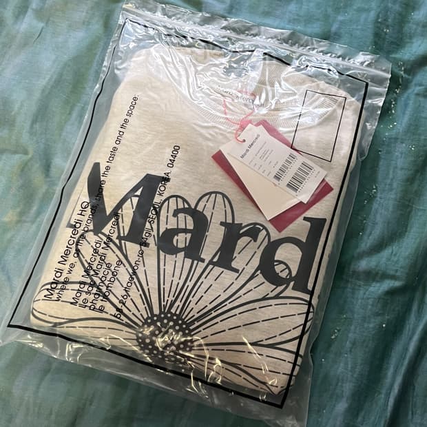 마르디메크르디 맨투맨 오트밀 블랙 새상품 