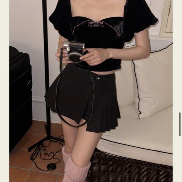 서쿠키 스테파니 벨벳 탑 블랙 