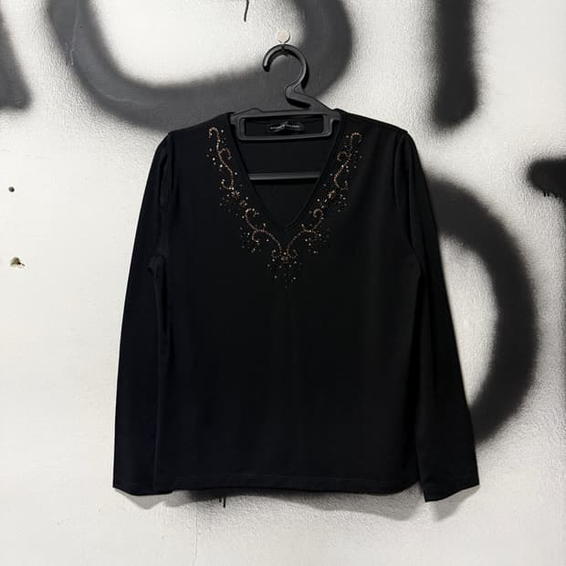 VTG 빈티지 블랙 모리 비즈 디테일 롱슬리브