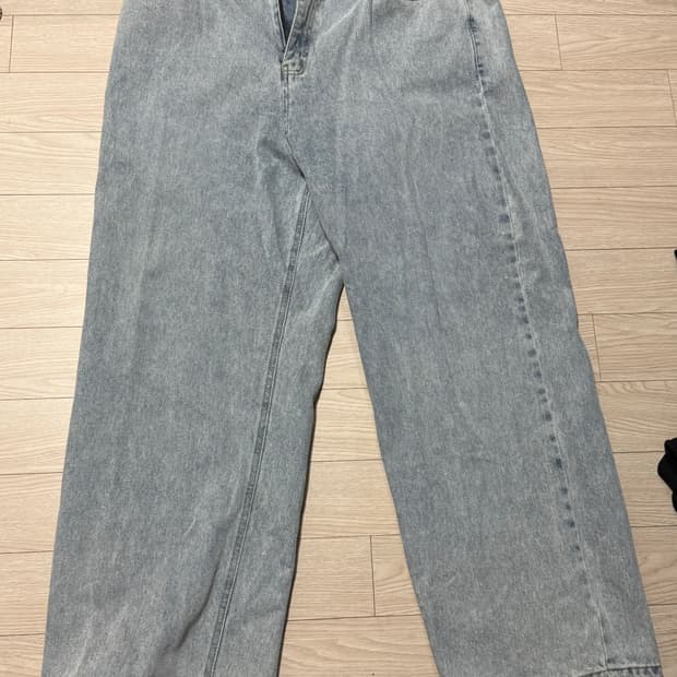 snow wide jeans