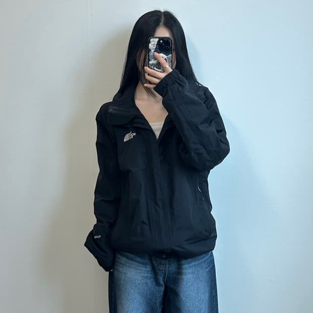 노스페이스 자수로고 하이벤트 블랙 바람막이 자켓