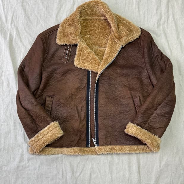 알렌느 브라운 무스탕 자켓 105