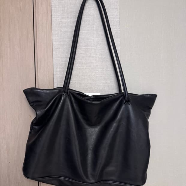 issey miyake 레더백