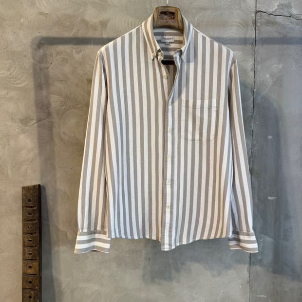 클럽모나코 버튼다운 셔츠 100