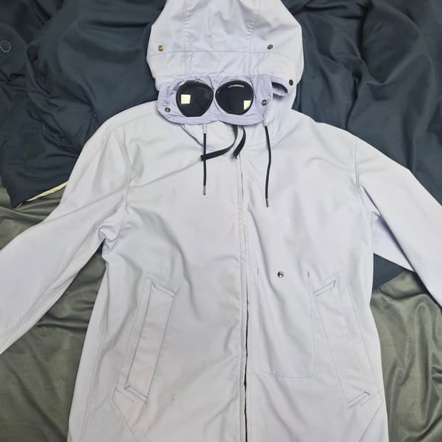 CP컴퍼니 소프트쉘 고글자켓