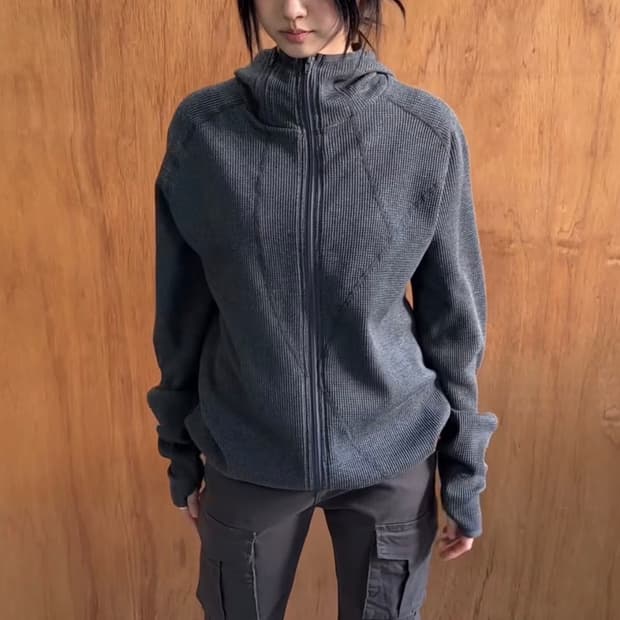 HIFIFNK Colt Waffled Zip Up 