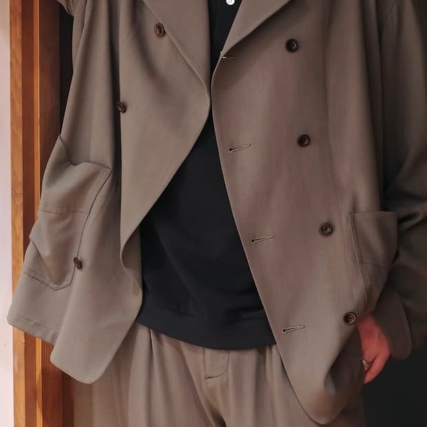 [새상품,42] 26SS 오베르쥬 라자로 네이비 팝니다