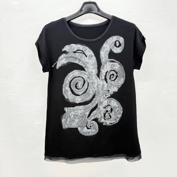 plusiv 스월 티셔츠