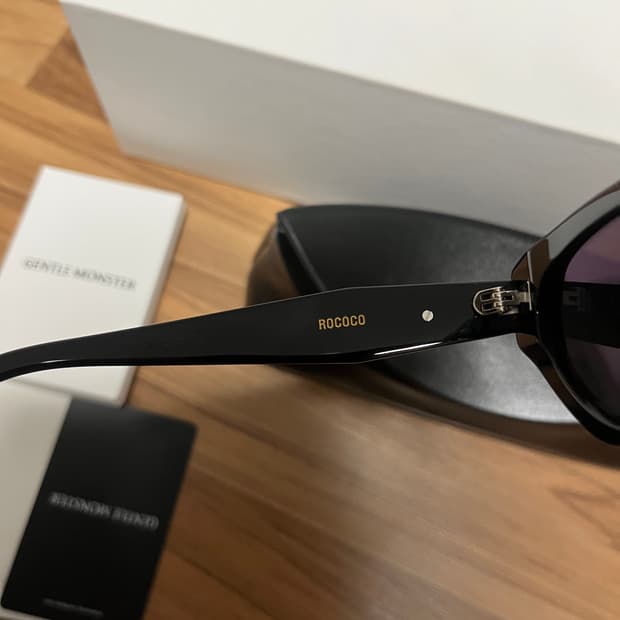 새상품) 젠틀몬스터 로코코 풀박스