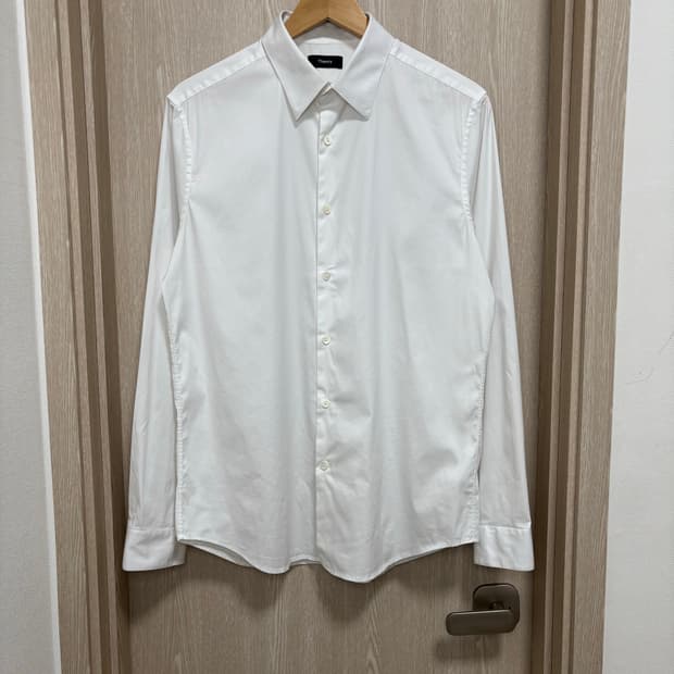 띠어리 실베인 웰스 화이트셔츠M(100)