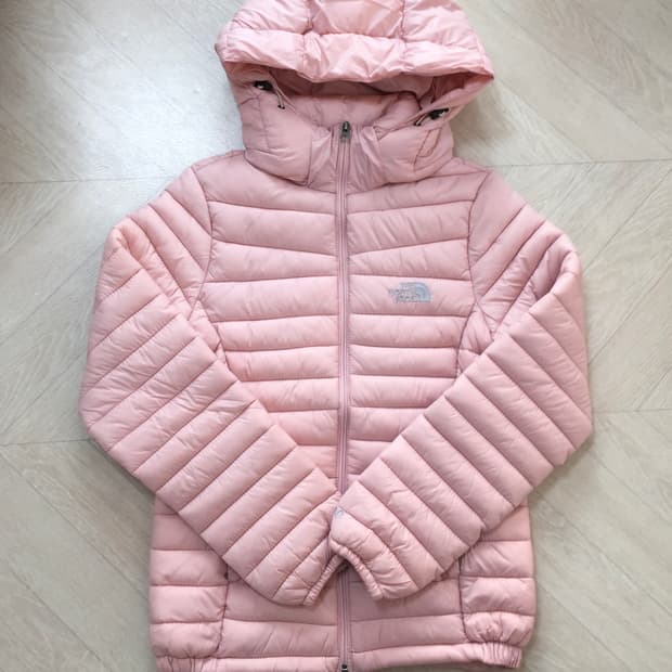 노스페이스 딸기우유 핑크 패딩 M