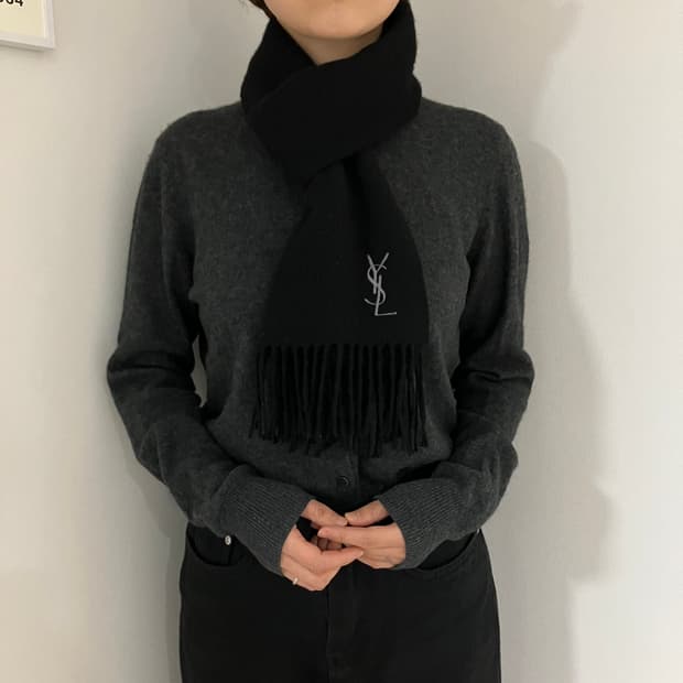 입생로랑 YSL 이태리메이드 울머플러 블랙