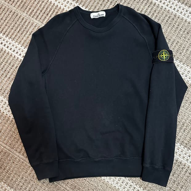 스톤아일랜드 맨투맨 M(90-95)