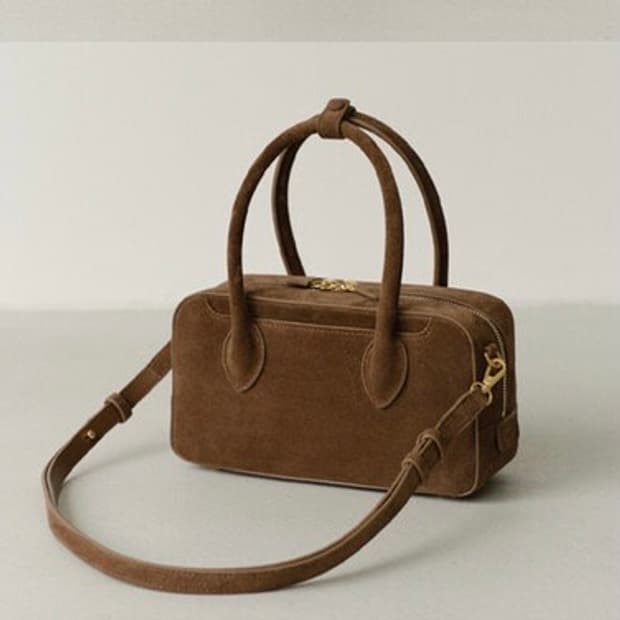 드메리엘 볼링백 M 체스넛 스웨이드