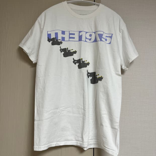 the 1975 공식 밴드 티셔츠