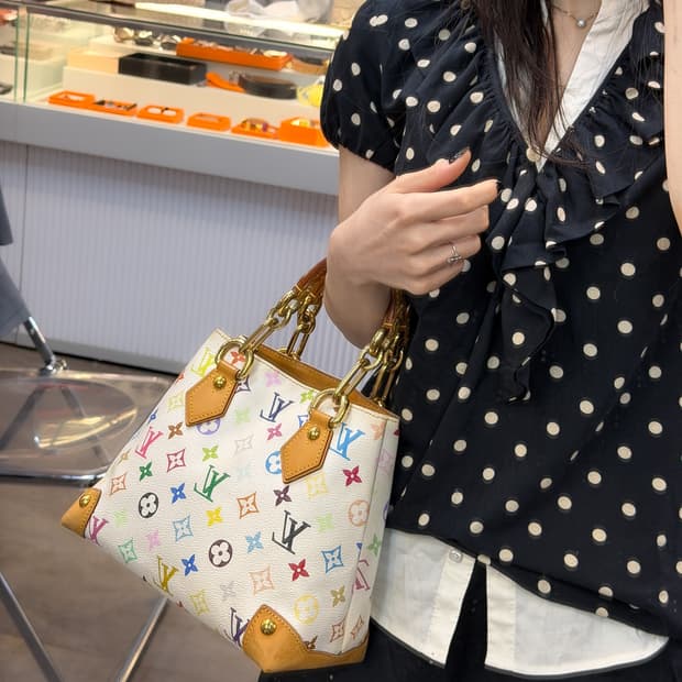 루이비통 모노그램 멀티컬러 오드라 토트백