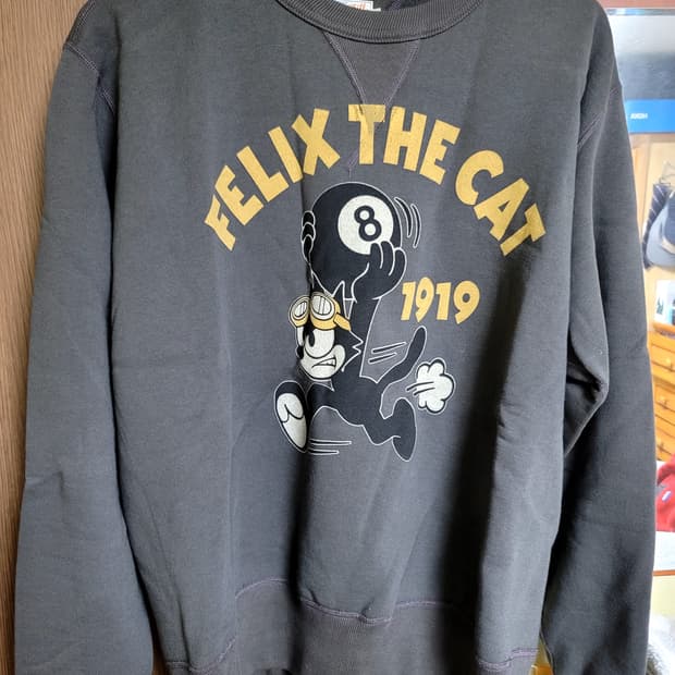 토이즈맥코이 맥힐 펠릭스 스웻셔츠 44사이즈