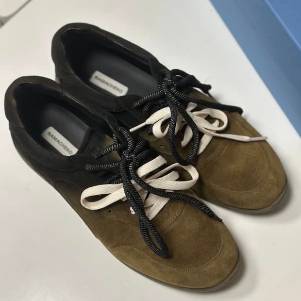 나마체코 오스터리 스니커즈