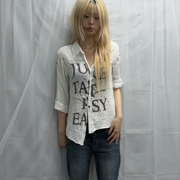 [Artemis] Grunge Shirt