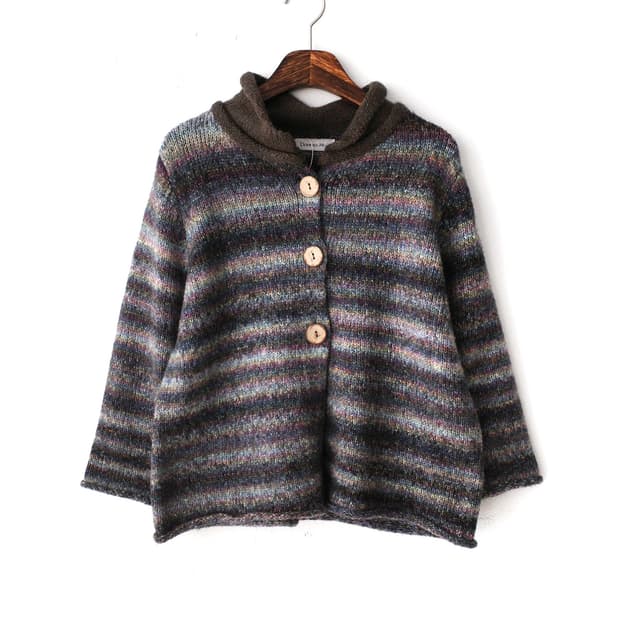 stripe wood button cardigun