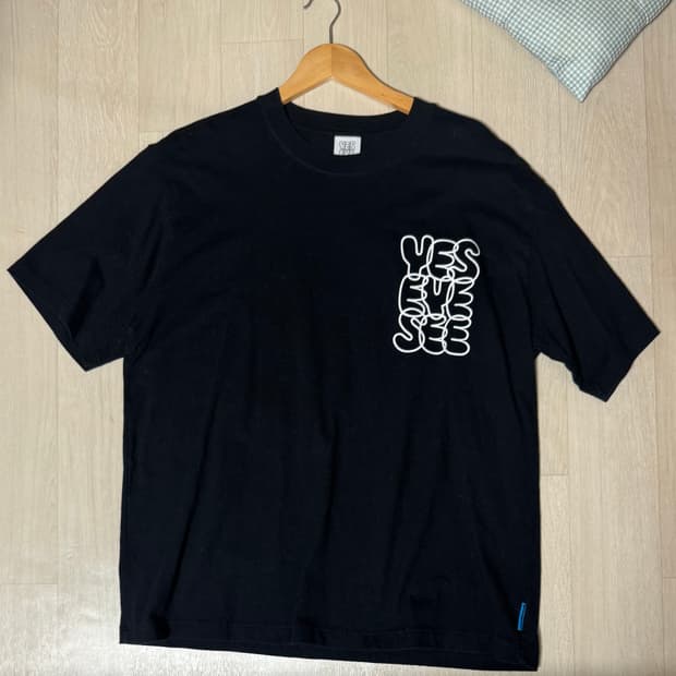 예스아이씨 반팔 블랙