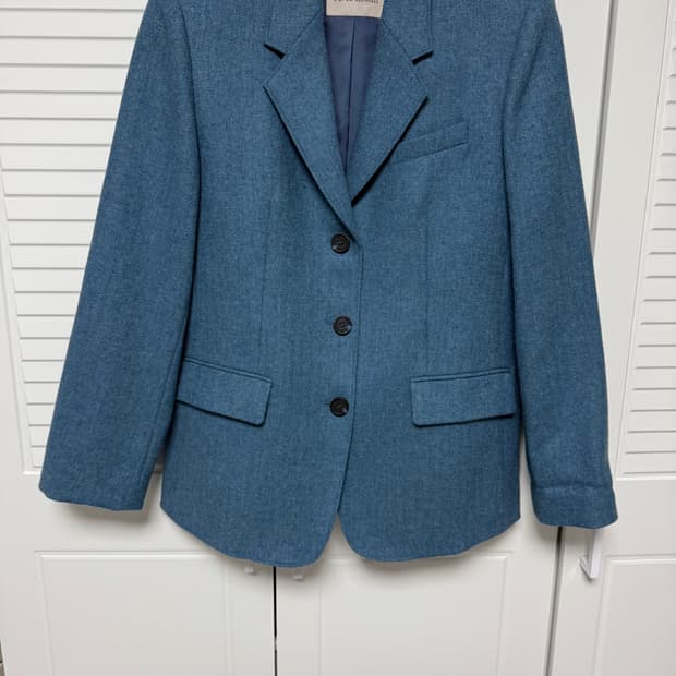 아비에무아 마튼밀스 울  자켓