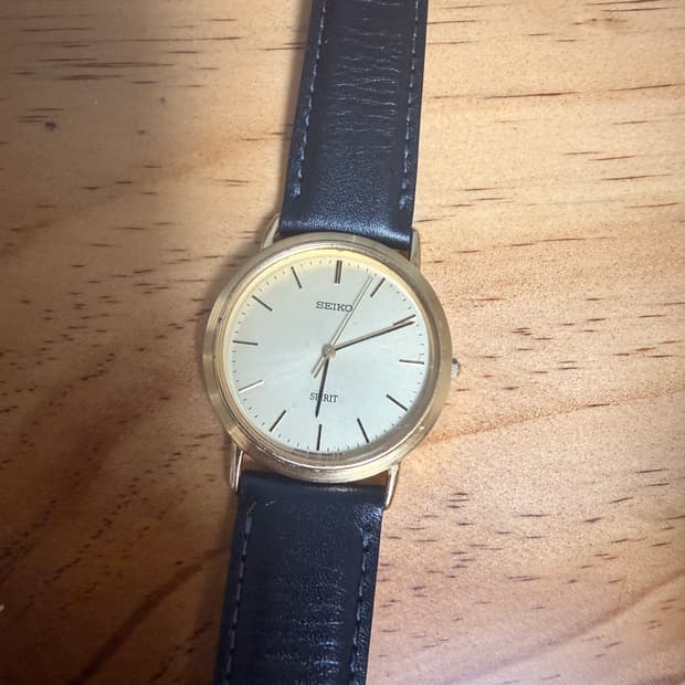 90‘s 빈티지 세이코 쿼츠 드레스 시계