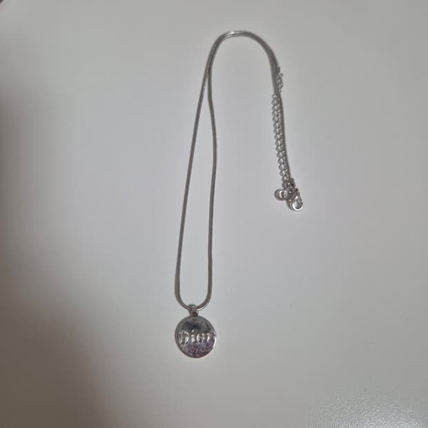 디올 코인 목걸이 (박스X)