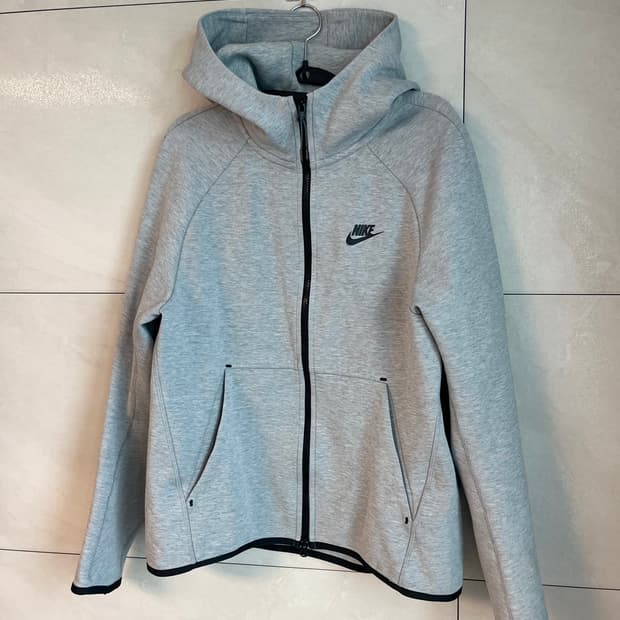 나이키 테크팩 후드집업 그레이 [M]