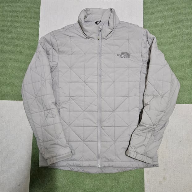 노스페이스 퀼팅 경량 패딩 자켓