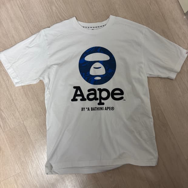 에이프(Aape) 반팔 카모 블루