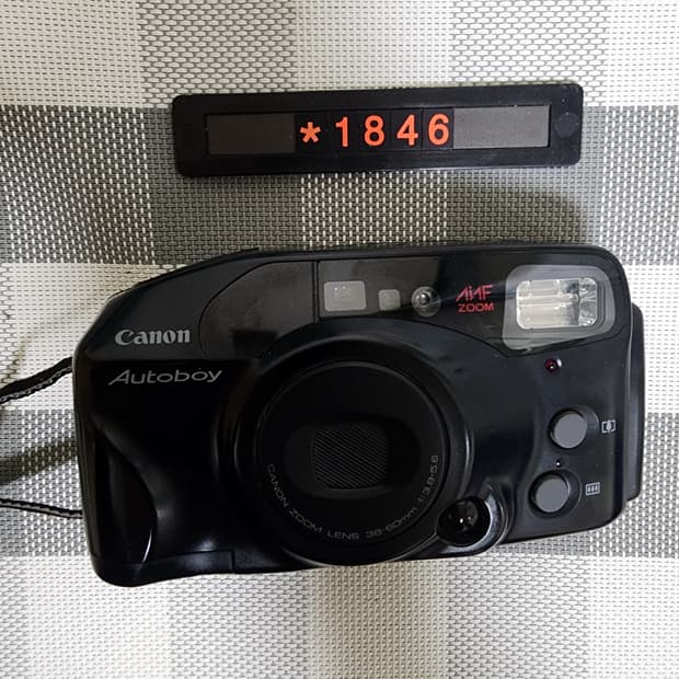 캐논 뉴오토보이 필름카메라