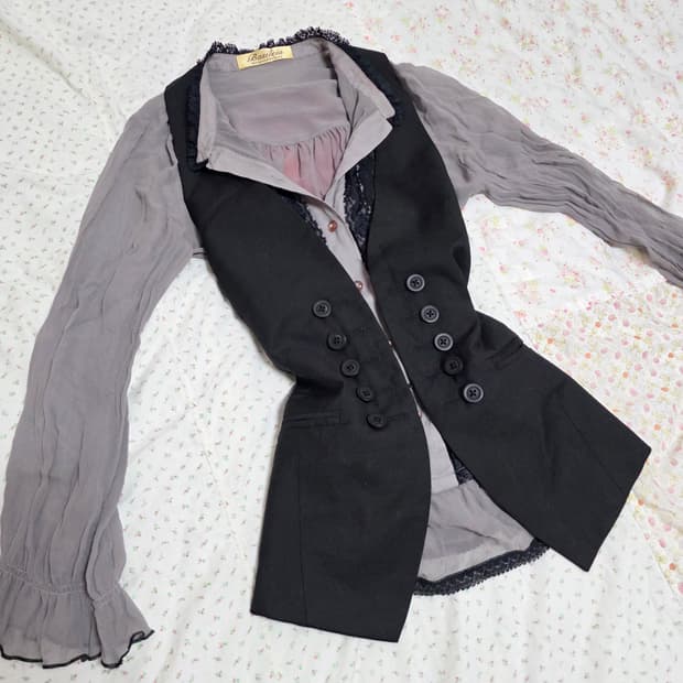 빈티지 나폴레옹 베스트 공겜여주 프릴 레이스 실크 블라우스 세트 로걀