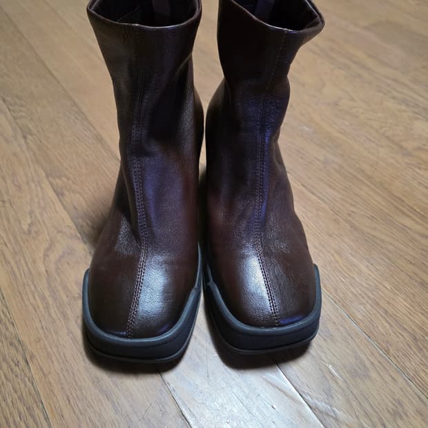 렉켄 여성 가죽 앵글 부츠