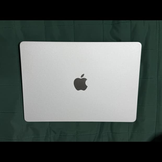 맥북에어 M2 13인치 실버 256기가 램8